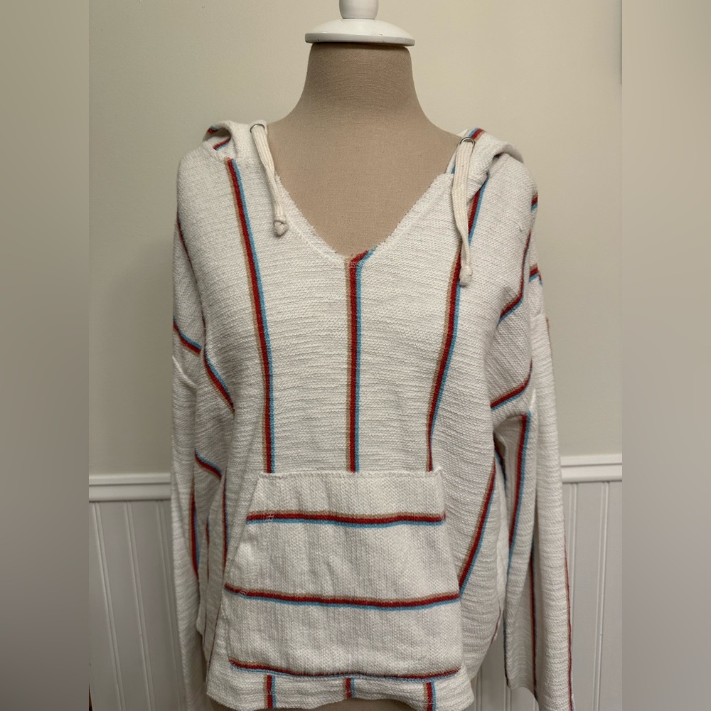 Ocean Drive; Size: M; Color: white